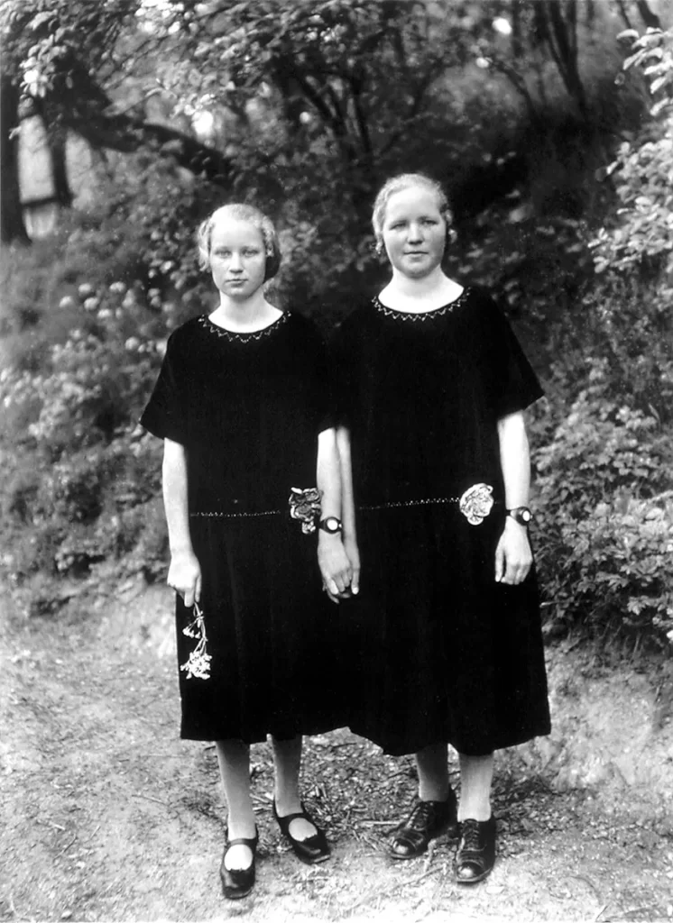 FARM-GIRLS